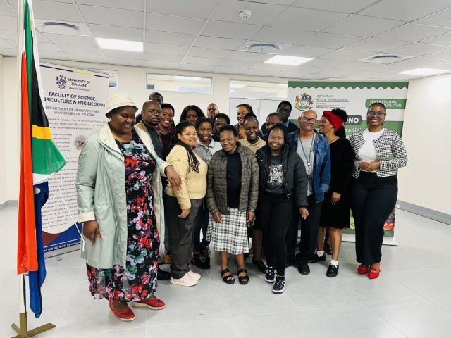 Bridging Climate Change, Agriculture, Indigenous Knowledge, and Entrepreneurship to Strengthen Farming Communities in eThekwini