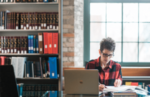 11 Ways to Work Full-Time and Study Full-Time Simultaneously 11 Ways to Work Full-Time and Study Full-Time Simultaneously