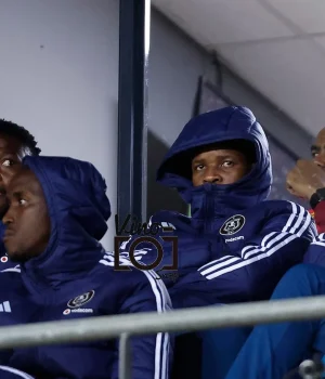 ⚽ Mbekezeli Mbokazi Spotted Back with Orlando Pirates Amid Imminent Chicago Fire Move Mbekezeli Mbokazi Chicago Fire transfer. Mbekezeli Mbokazi . Orlando Pirates Mbokazi MLS. Basia Michaels European offer rejected. Mbekezeli Mbokazi transfer fee R52 million. European club R2.9 million Mbokazi. Mbokazi agent low offer. African player valuation Europe. Chicago Fire sign Mbekezeli Mbokazi. Mbokazi to MLS January window. Orlando Pirates Carling Knockout final. Mbokazi 'TLB' nickname. Mbekezeli Mbokazi European bid. Basia Michaels Ukhozi FM interview. Mbokazi salary Chicago Fire. Orlando Pirates player to USA. Mbekezeli Mbokazi 20-year-old transfer. Mbokazi final Pirates match. European club €150 000 offer. Chicago Fire Orlando Pirates transfer. Mbokazi agent on discrimination.