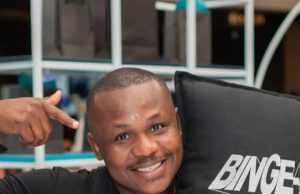 Content Creator NoChill God Faces R200K SARS Bill, Calls for Tax Education for Influencers NoChill God. R200K SARS Bill. South African Revenue Service (SARS). Ndivhuwo Muhanelwa.