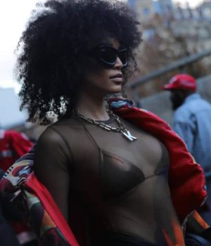 Pearl Thusi Makes Music Debut with Collaboration Alongside Maskandi Legend Ihhashi Elimhlophe Pearl Thusi. Did Pearl Thusi start recording music. Did Pearl Thusi start singing. Did Pearl Thusi start making music. Pearl Thusi song. Legend Ihhashi Elimhlophe. Ihhashi Elimhlophe. Ihhashi Elimhlophe and Pearl thusi collaboration. Ihhashi Elimhlophe and Pearl Thusi's song. Maskandi. Black Rose Gin. MAC Cosmetics.