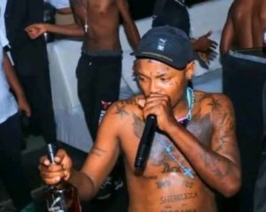 Shebeshxt Lookalike Viral for "Filling In" During Rapper's Incarceration Shebeshxt lookalike viral video 2025. Shebeshxt bail denied December 2025. Who is performing for Shebeshxt?. Shebeshxt court case update. Lekompo music festive season 2025.