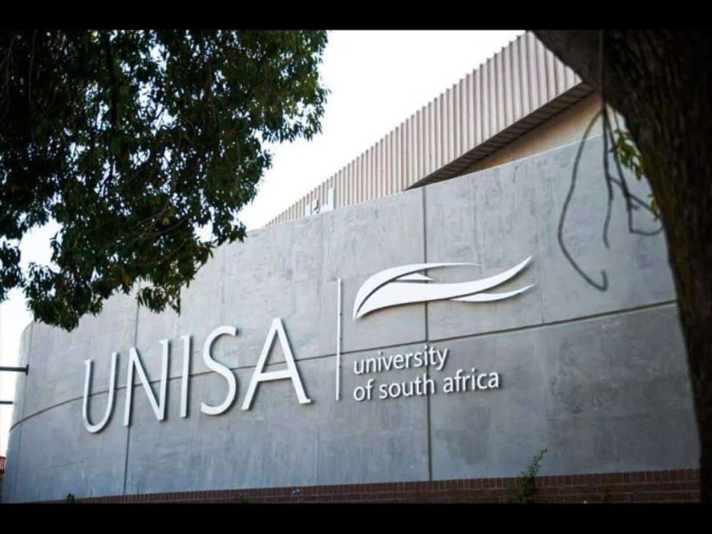 Unisa.
Puleng.
LenkaBula.
corruption.
allegations.
vice-chancellor.
Simamkele.
Xani.
student.
claims.
court.
order.
interdict.
R82.
million.
security.
tender.
ANC.
MP.
whistle-blower.