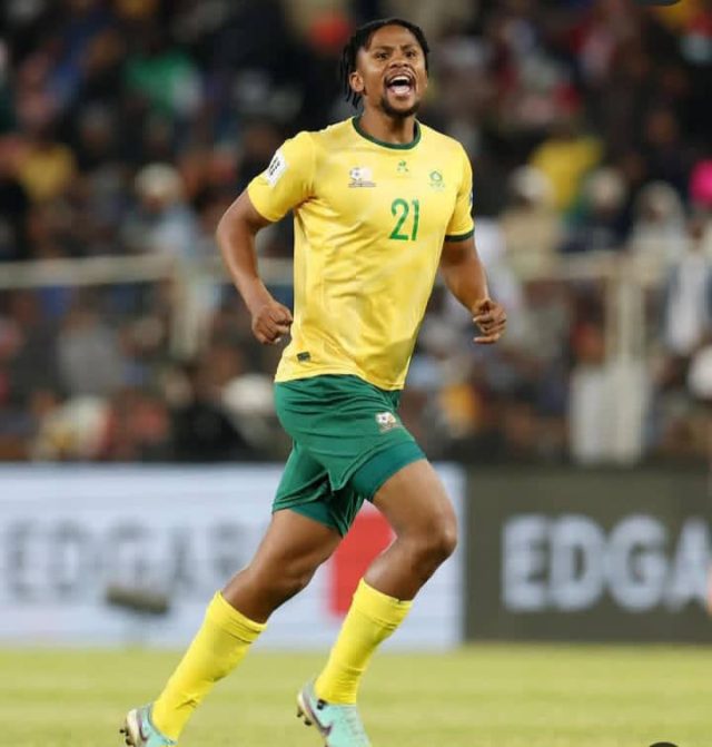 Bafana Bafana Defender Siyabonga Ngezana's AFCON Dream Hangs in the Balance. Will Ngezana Be fit for AFCON. AFCON. African Cup of Nation. Siyabonga Ngezana. Is Siyabonga Ngezana injured. Siyabonga Ngezana Knee Injury. FCSB. Mihai Stoica. Feyenoord. Bafana Bafana medical team. Bafana Bafana. Bafana Bafana History.