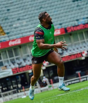 Sharks Close in on Dan du Preez Sharks rugby transfer news 2026. Dan du Preez Sharks return. Siya Kolisi Stormers homecoming. Stephan Lewies Sharks signing. Grant Williams Japan move. JP Pietersen Sharks coach. Sharks vs Stormers 2026 transfers