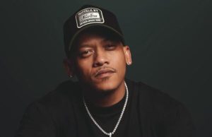 Early B Drops Heartfelt Tribute ‘Jinne Bruinman’ for the Late Junior King Early B Junior King tribute. Jinne Bruinman song. Kayla Peters Healing Out Loud. Junior King accident N1. Early B new music 2026. Early B Honours Junior King with Tribute Song 'Jinne Bruinman.