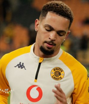 THE BATTLE FOR THE THRONE: McCarthy’s Title Warning Aden McCarthy title race comments. Kaizer Chiefs Betway Premiership 2026. PSL title race standings January 2026. Fabian McCarthy and Aden McCarthy history. Amakhosi vs Marumo Gallants preview. Mamelodi Sundowns vs Orlando Pirates vs Kaizer Chiefs. South African football news today.