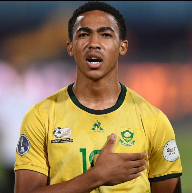 Thato Sibiya Mamelodi Sundowns debut. Orbit College vs Sundowns. Masandawana youth academy. Thato Sibiya position. Betway Premiership news. Mamelodi Sundowns new players. 19-year-old Thato Sibiya. thato-sibiya-mamelodi-sundowns-debut-orbit-college