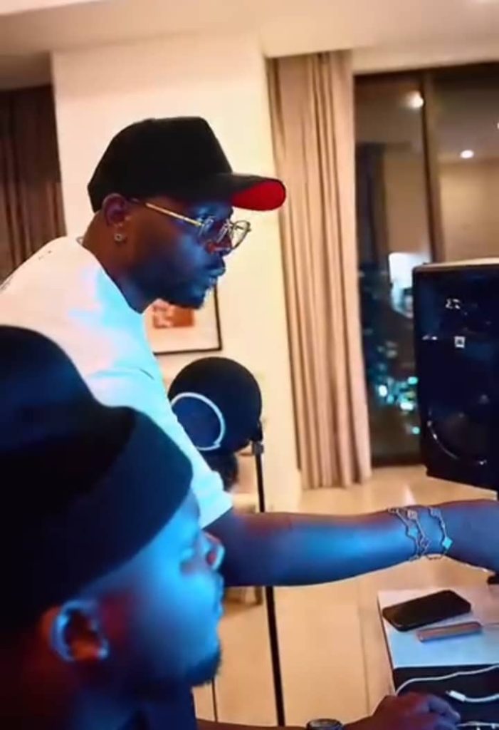 DJ Maphorisa Lawd’z AfroSessions. DJ Maphorisa leaving Amapiano. Daecolm Jnr SA collaboration. South African 3-Step music. DJ Maphorisa Afro-house 2026. Scorpion Kings new genre. Lawd’z AfroSessions. Daecolm. Jnr SA. 