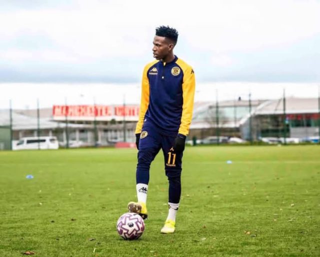 Thulani Mabaso debut. Kaizer Chiefs news. Cedric Kaze. DStv Diski Challenge graduates. Amakhosi youth development. Cedric Kaze Hails Chiefs' New Rising Star.