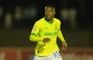 Why Sundowns Refused to Release Mkhulise Teboho Mokoena suspension. Mamelodi Sundowns vs Sekhukhune United 2026. Sphelele Mkhulise starting XI. Betway Premiership log leaders. Miguel Cardoso Sundowns coach. Peter Mokaba Stadium kickoff. Orlando Pirates title race. Iqraam Rayners stats.
