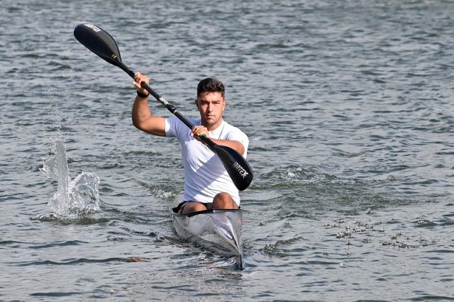 Jordan Klopper UCT Balancing academics and sports. UCT sports scholarship. Brisbane 2032 Olympics. Junior Canoe Sprint World Championships. UCT Law Student athlete. South African canoe sprinter. Jordan Klopper UCT.