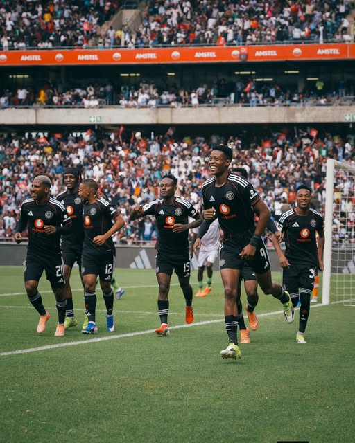 Patrick Maswanganyi booing Orlando Pirates news. Innocent Chikoya. Patrick Maswanganyi booing. Soweto Derby 2026. Pirates vs Chiefs. Tito Maswanganyi scapegoat.