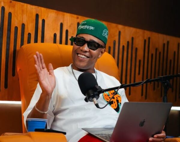 DJ Speedsta critiques Blxckie 2026 DJ Speedsta critiques Blxckie 2026. Blxckie music impact 2025. South African hip-hop beef 2026. 5FM DJ Speedsta Blxckie debate. SA hip-hop industry trends. Blxckie fans defense.