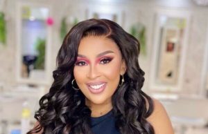 Nonku Williams Issues Public Apology to Beverly Steyn Over Debt Scandal Nonku Williams Beverly Steyn apology. Nonku Williams debt scandal 2026. Real Housewives of Durban financial drama. Nonku Williams school fees loan. Beverly Steyn vs Nonku Williams news. Nonku Williams house repossession rumors