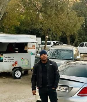 Chymamusique’s Bold Allegations Ignite Social Media Firestorm Over EMS Conduct Chymamusique tweet accident scene. South Africa EMS misconduct. tow truck driver theft claims. South African celebrity news. X viral tweets SA. Chymamusique EMS theft allegations
