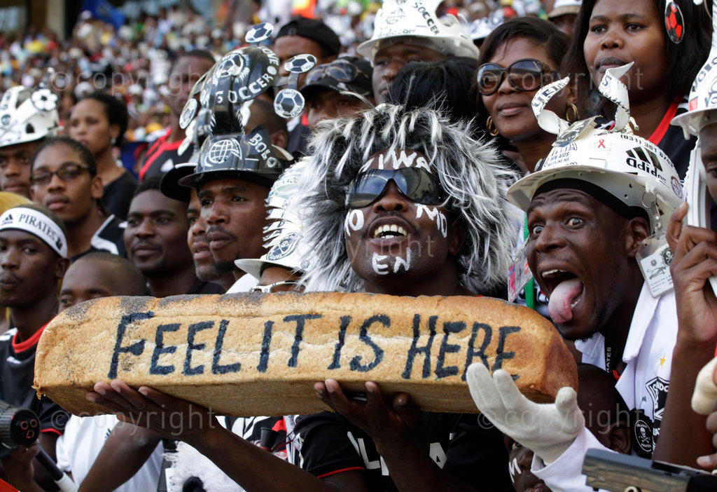 Mamelodi Sundowns remaining fixtures 2026. Orlando Pirates vs Mamelodi Sundowns title race. Betway Premiership log standings March 2026. Soweto Derby date April 2025. Mamelodi Sundowns vs Kaizer Chiefs Loftus. PSL final day fixtures 2026. South African soccer title race news.