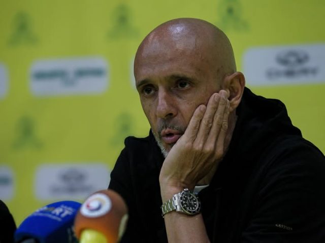 Miguel Cardoso Loftus Versfeld pitch Mamelodi Sundowns vs Esperance. CAF Champions League pitch conditions. Loftus Versfeld mud. Sundowns news 2026. Miguel Cardoso Loftus Versfeld pitch