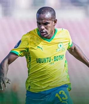 Sundowns Advance to 6th CAF Champions League Semi-Final Mamelodi Sundowns. CAF Champions League. Stade Malien vs Sundowns, CAF CL Semifinals 2026. Aubrey Modiba red card.