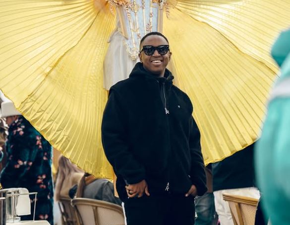 DJ Shimza Secures the Bag at Lavish Indian Wedding After-Party Shimza. DJ Shimza India. Afro-tech. Indian Wedding After-party. South African DJs. Shimza International. Kunye.