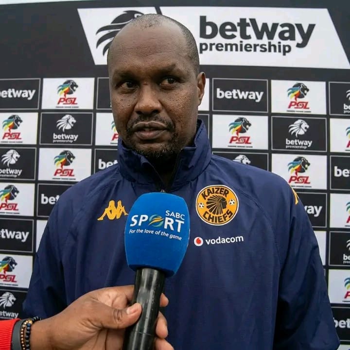 Football Time-Wasting Controversy. Kaizer Chiefs vs Orlando Pirates 2026 Reaction. Cedric Kaze Post-Match Interview Soweto Derby