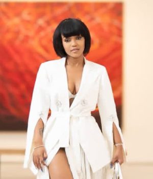 The Zee Nxumalo Era: Vocal Powerhouse Dominates MMA26 with Seven Nominations Metro FM Artist of the Year 2026. Zee Nxumalo Mamma video. South African music awards news. Zee Nxumalo genres. Zee Nxumalo Metro FM Music Awards 2026. MMA26 nominations. Zee Nxumalo 7 nominations.