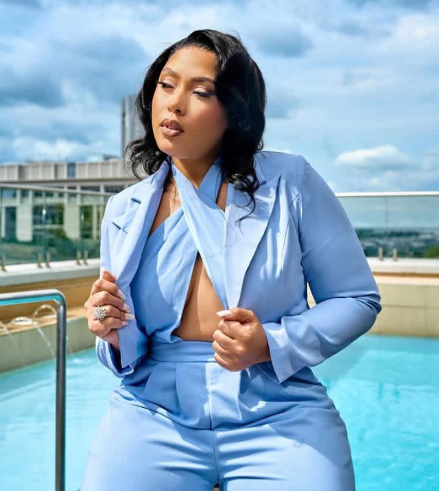 Simz Ngema. Range Rover Sport 2025. South African Actress. Simz Ngema New Car. Mzansi Celebs. Manifestation Success.