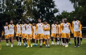 Pirates Legend Slams Door on Kaizer Chiefs’ World Cup Hopes Kaizer Chiefs. Bafana Bafana. Hugo Broos. 2026 FIFA World Cup. Innocent Mayoyo. Orlando Pirates. South African Football.