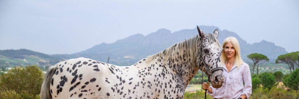 Stellenbosch University HERD programme. leadership development South Africa. Prof Sandra Swart. embodied leadership. non-verbal communication skills. Equine-assisted leadership training