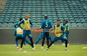 Why the Door is Sliding Shut for Orlando Pirates Orlando Pirates title race 2026. Mamelodi Sundowns vs Marumo Gallants. Betway Premiership standings. Mohau Nkota transfer news. CAF Champions League quarter-finals. Orlando Pirates vs Siwelele draw. Peter Shalulile Sundowns news.