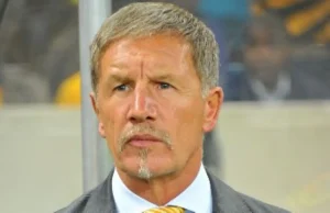 Stuart Baxter Reveals the “Blurred Roles” Behind Kaizer Chiefs’ Decline Kaizer Chiefs. Stuart Baxter. Kaizer Chiefs Coaching News. Naturena Interference. Stuart Baxter Interview. PSL News. Amakhosi.