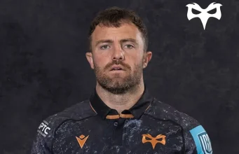 Chump of the Week: Luke Morgan’s “Cheap Shot” Leaves Springbok in Shambles Sharks vs Ospreys controversy. URC officiating, Springbok injury update. JP Pietersen. Luke Morgan cheap shot. Luke Morgan Ethan Hooker injury