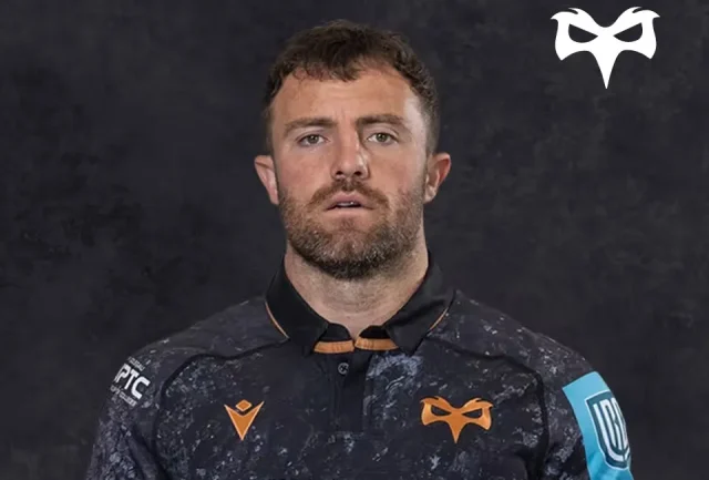 Sharks vs Ospreys controversy. URC officiating, Springbok injury update. JP Pietersen. Luke Morgan cheap shot. Luke Morgan Ethan Hooker injury