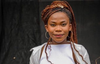 Nomfundo Moh’s ‘Thobela’ Climbs into SA Radio Top 40 Nomfundo Moh Farm Julia album. Radio Monitor SA Top 40. Afro-pop South Africa 2026. Nomfundo Moh airplay. South African music news. Nomfundo Moh Thobela Top 40