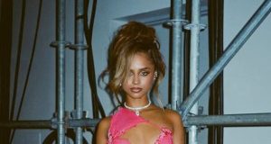 Tyla Shatters Records with 4 American Music Awards Nominations Best Afrobeats Artist AMA. Queen Latifah AMA Host. MGM Grand Garden Arena. Tyla Record Breaker. Zalebs. Tyla AMA Nominations 2026. American Music Awards 2026. Tyla Chanel. South African Music News. Tyla vs SZA.