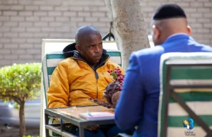 “It Could Have Been Five” – Junior Khanye Slams Chiefs After Siwelele Defeat Junior Khanye iDiski TV, Brandon Petersen saves vs Siwelele, Kaizer Chiefs 2-0 loss Bloemfontein, Lehlohonolo Seema vs Kaizer Chiefs, Bafana Bafana World Cup 2026 news. Junior Khanye Kaizer Chiefs vs Siwelele review