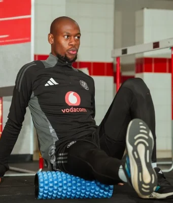 Pirates’ Chief-Slayer Evidence Makgopa a Doubt for Sunday Evidence Makgopa injury update. Abdeslam Ouaddou, Orlando Pirates news. Boitumelo Radiopane. PSL transfer news. Soweto Derby Orlando Pirates vs Kaizer Chiefs