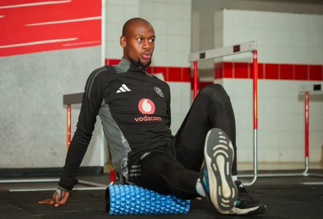 Evidence Makgopa injury update. Abdeslam Ouaddou, Orlando Pirates news. Boitumelo Radiopane. PSL transfer news. Soweto Derby Orlando Pirates vs Kaizer Chiefs