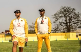 Don’t Chase Big Names: Legend Tefu Mashamaite Urges Kaizer Chiefs to Retain Co-Coaches Kaizer Chiefs news, Tefu Mashamaite, Cedric Kaze, Khalil Ben Youssef, Nasreddine Nabi, Amakhosi coaching updates, Betway Premiership, Jose Riveiro. Tefu Mashamaite Urges Kaizer Chiefs to Keep Current Coaches. Club legend Tefu Mashamaite slams rumors that Kaizer Chiefs will fire co-coaches Khalil Ben Youssef and Cedric Kaze, urging structural stability.