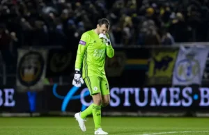 Darren Keet Announces Retirement After Nedbank Cup Triumph Darren Keet Retires. Durban City Keeper to Quit After Nedbank Cup Win. Darren Keet, South African Football, Betway Premiership, Durban City FC, Bafana Bafana, Nedbank Cup Final, PSL Transfer News, Goalkeeper retirement.