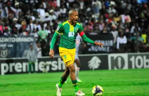 Casablanca Plotting Chiefs Raid, Pirates Close in on Arrows Skipper, and Sundowns Block Left-Back Move PSL transfer news, Kaizer Chiefs rumors, Orlando Pirates signings, Mamelodi Sundowns transfers, Glody Lilepo Raja Casablanca, Ayanda Jiyane, Terrence Mashego, Betway Premiership. PSL Transfer Daily: Raja Targets Chiefs Star, Pirates Want Jiyane. Kaizer Chiefs face a North African battle for Glody Lilepo, Orlando Pirates target Ayanda Jiyane, and Mamelodi Sundowns make a decision on Terrence Mashego.
