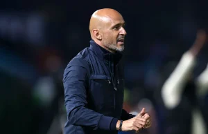 “Kicking Everything”: Cardoso Slams Kaizer Chiefs’ Aggressive Tactics Sundowns vs Chiefs draw, Jayden Adams red card, Betway Premiership title race 2026, Soweto Derby tactics, South African football controversy. Miguel Cardoso slams Kaizer Chiefs