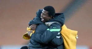 Keep the Amakhosi Duo? Siwelele Coach Lehlohonolo Seema Clear on Zwane and Mashiane’s Future Kaizer Chiefs transfer news, Samkelo Zwane, Happy Mashiane, Lehlohonolo Seema, Siwelele FC, Amakhosi loanees, PSL transfer rumors. Kaizer Chiefs Transfer Update: Lehlohonolo Seema Wants Samkelo Zwane & Happy Mashiane Permanent Move