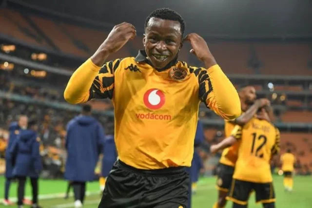 Kaizer Chiefs vs Mamelodi Sundowns 2026, Keanu Cupido injury, Willard Katsande vs Siphesihle Ndlovu, Kaizer Chiefs combative midfielder, Betway Premiership news. Brian Baloyi defends Siphesihle Ndlovu
