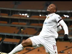 The Hunt for Phili: Why Kaizer Chiefs Must Target Stellies’ Triple-Award-Winning Winger Stellenbosch FC transfer news, Amakhosi winger scouting 2026, Steve Barker Ashley Du Preez swop, Betway Premiership transfer window, Mfundo Vilakazi depth, South African football rumours. Kaizer Chiefs transfer targets Langelihle Phili