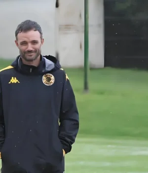 Officially Certified: Dillon Sheppard Level Up Boosts Amakhosi’s New Technical Era CAF A Licence Tanzania, Fernando da Cruz assistant coach, Mahmoud Abbas Chiefs, Kaizer Motaung Jr press release, Kaizer Chiefs academy pathway, Betway Premiership pre-season. High-Level Upgrade: Chiefs Confirm Dillon Sheppard as Assistant Coach. Dillon Sheppard Kaizer Chiefs 2026