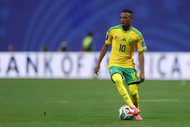 Quinton Fortune Manchester United, Orlando Pirates players abroad, AS Monaco transfer rumors, Bafana Bafana World Cup news, Betway Premiership transfers 2026. Pack Your Bags: Man United Legend Urges Mofokeng to Leave Pirates. Relebohile Mofokeng transfer news