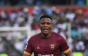 “This One Hurts” — Pirates Faithful React to Shock Lebitso Exit Orlando Pirates fan reaction transfer, Soweto Derby Lebitso goal, Mthetheli Mthiyane swap deal, Betway Premiership transfer news 2026. Thabiso Lebitso Orlando Pirates departure. This One Hurts" — Pirates Fans Fuming Over Thabiso Lebitso Exit