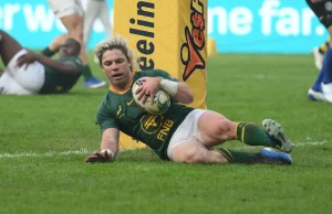 Changing of the Guard: Five Two-Time World Cup-Winning Legends Ruthlessly Cut from Springbok Squad Faf de Klerk dropped, Willie le Roux news, Lukhanyo Am injury update, Rassie Erasmus squad selection, Springboks vs England 2026, next generation Springboks. Five World Cup Legends Dropped from Springbok Squad. Springbok squad omissions 2026. Rassie Erasmus signals a massive changing of the guard, omitting Faf de Klerk, Willie le Roux, Makazole Mapimpi, Vincent Koch, and Lukhanyo Am from the latest Springbok squad.