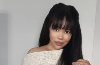 Pam Andrews Blasts Fans Sending Nudes to Her Corporate WhatsApp Number Pam Andrews catalytic converters, South African actresses news, celebrity business ventures Mzansi, Pam Andrews Instagram video, explicit messages celeb business. Pam Andrews business WhatsApp